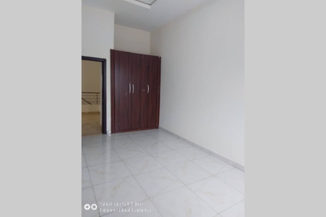 Tasteful 4 bedroom duplex