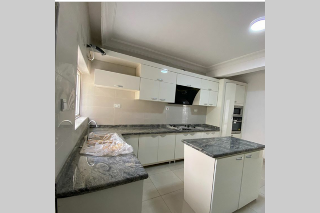 A 6 bedroom fully detached duplex with bq