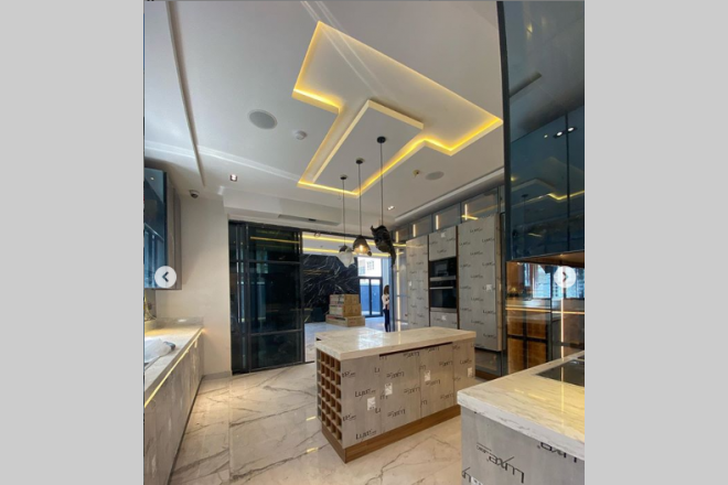 Massive 5 bedrooms Home